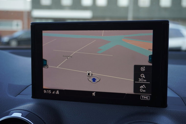 Vehicle Image 19