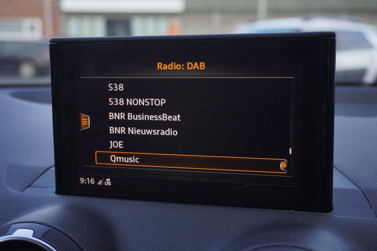 Vehicle Image 22