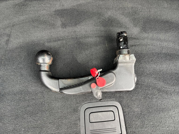 Vehicle Image 28