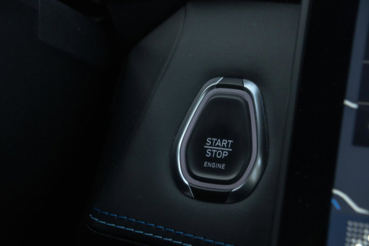 Vehicle Image 33
