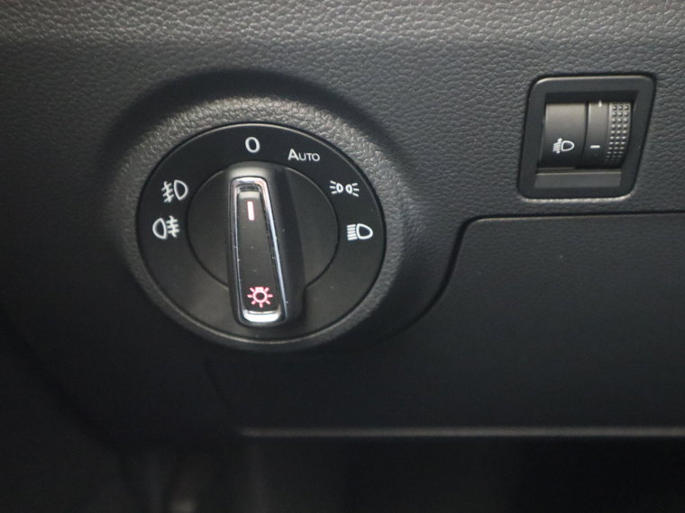 Vehicle Image 40