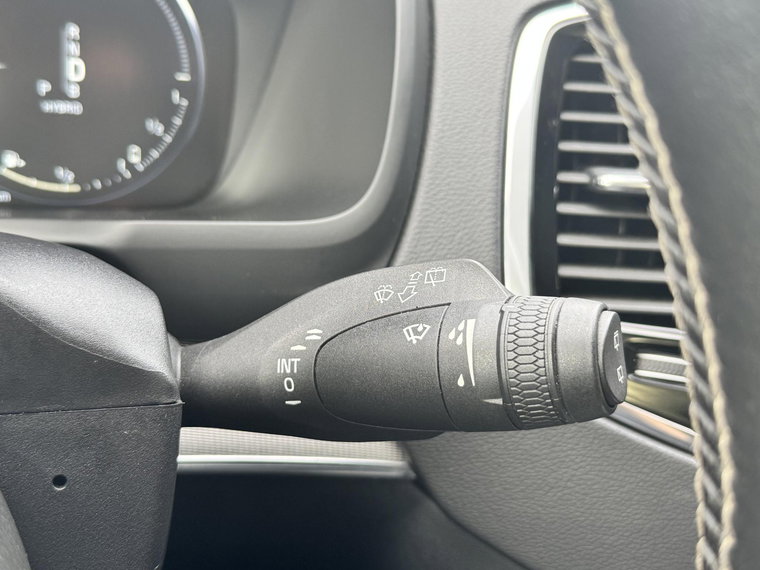 Vehicle Image 40