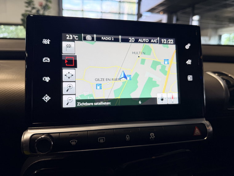 Vehicle Image 19