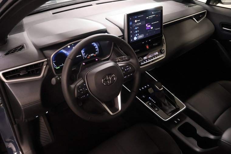 Vehicle Image 8