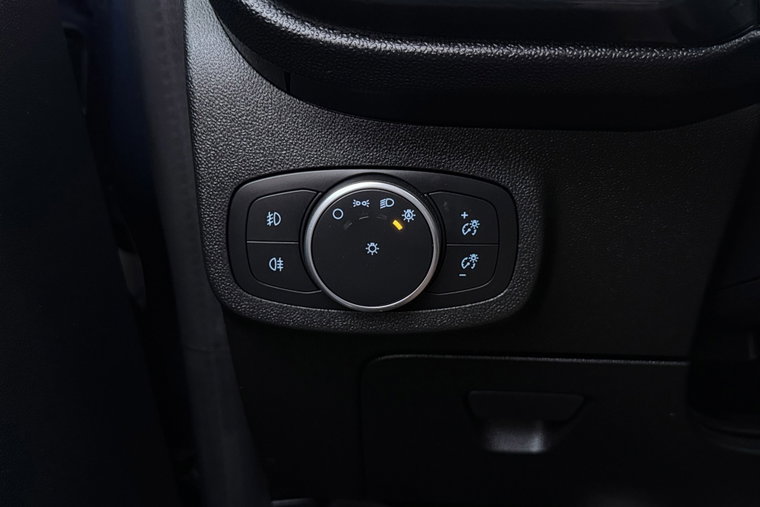 Vehicle Image 36