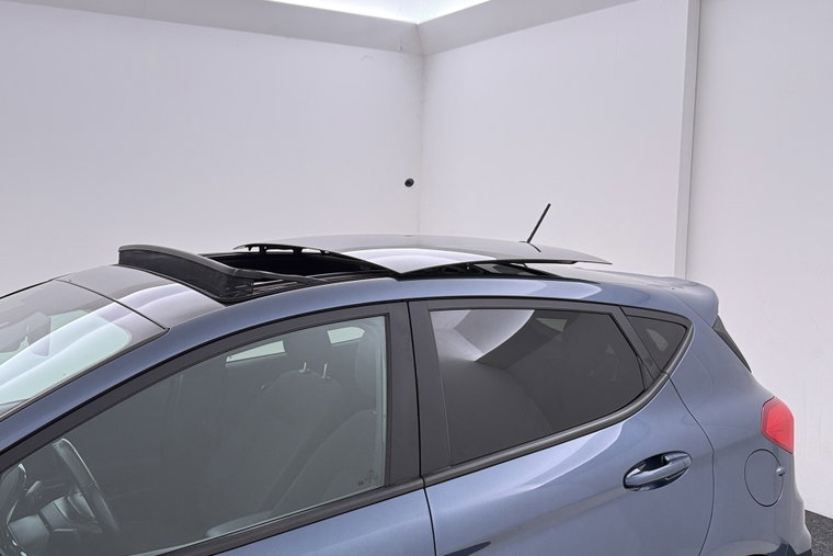 Vehicle Image 51