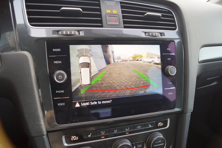 Vehicle Image 14