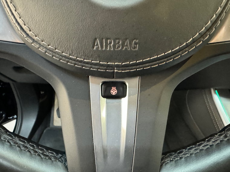 Vehicle Image 40