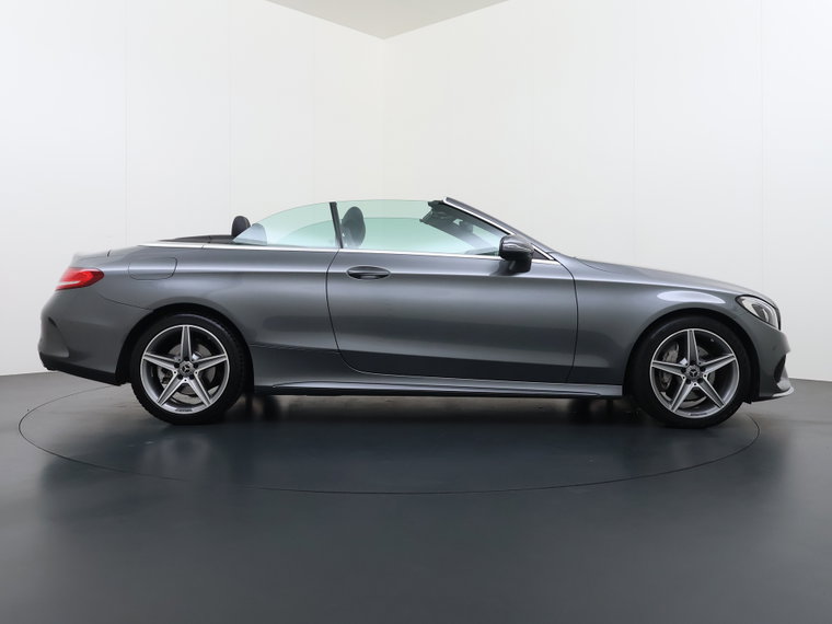 Vehicle Image 40