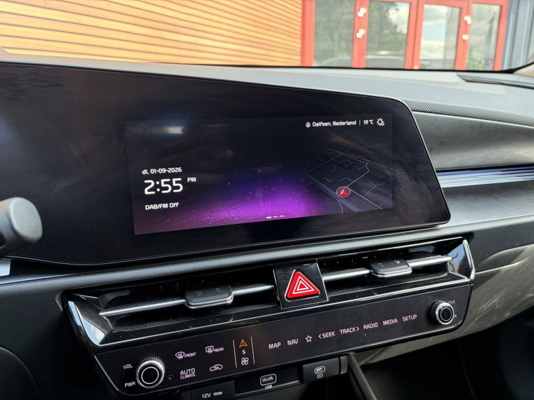 Vehicle Image 39
