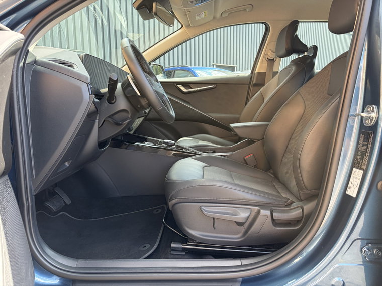 Vehicle Image 50