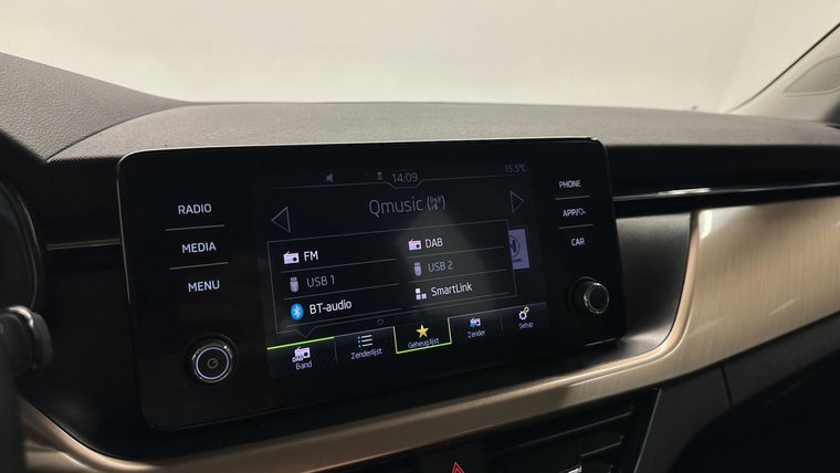 Vehicle Image 37