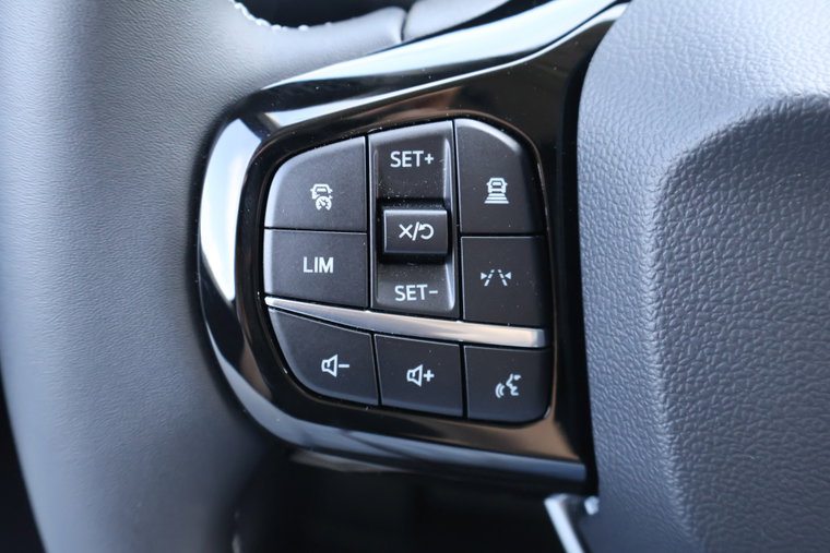 Vehicle Image 35