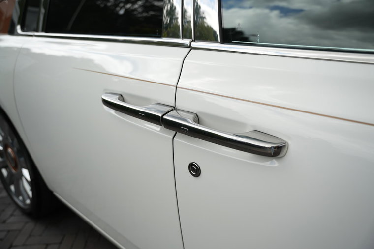 Vehicle Image 38