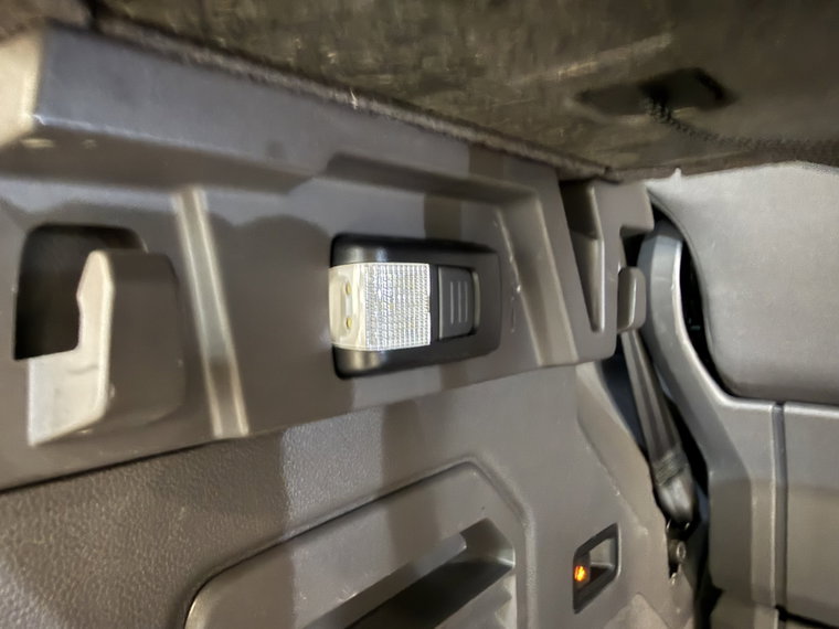 Vehicle Image 58