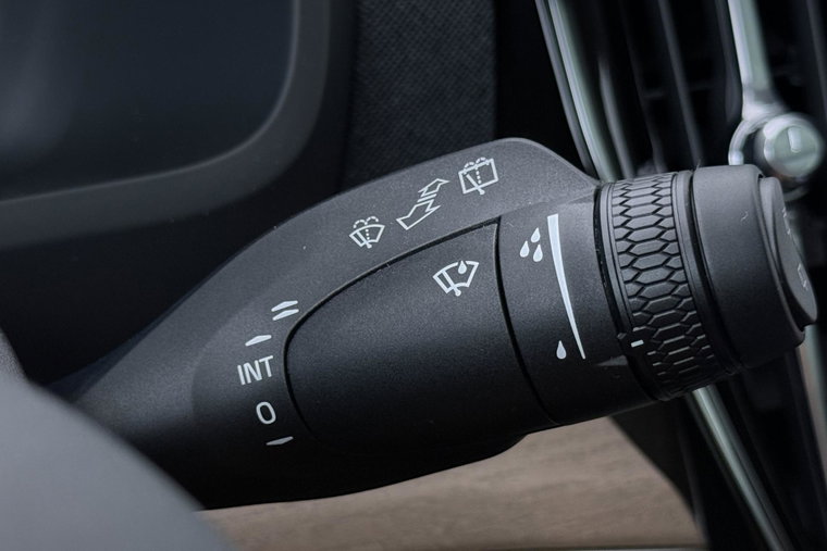 Vehicle Image 41