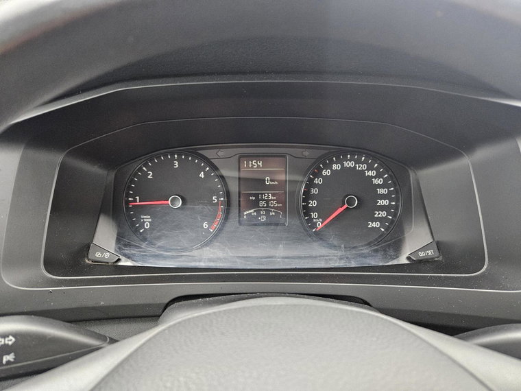 Vehicle Image 26