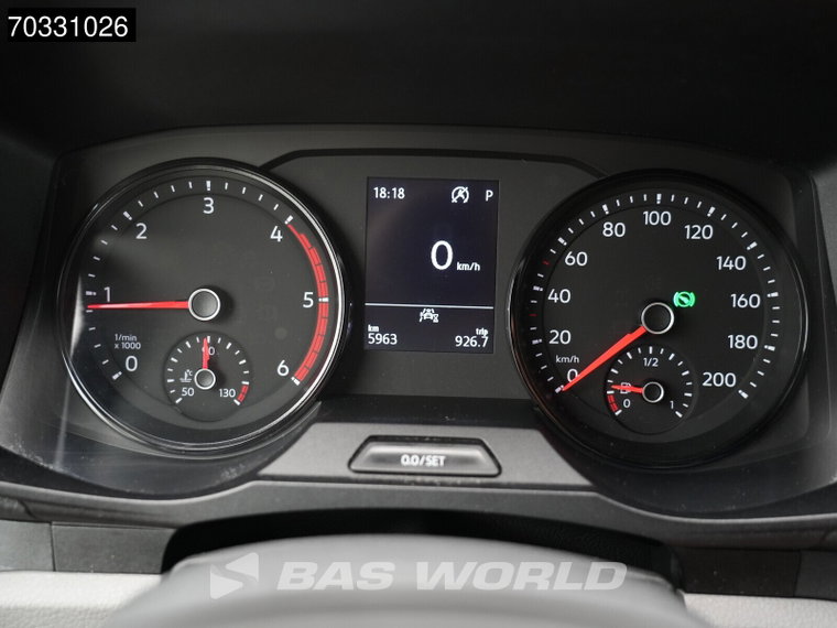 Vehicle Image 41