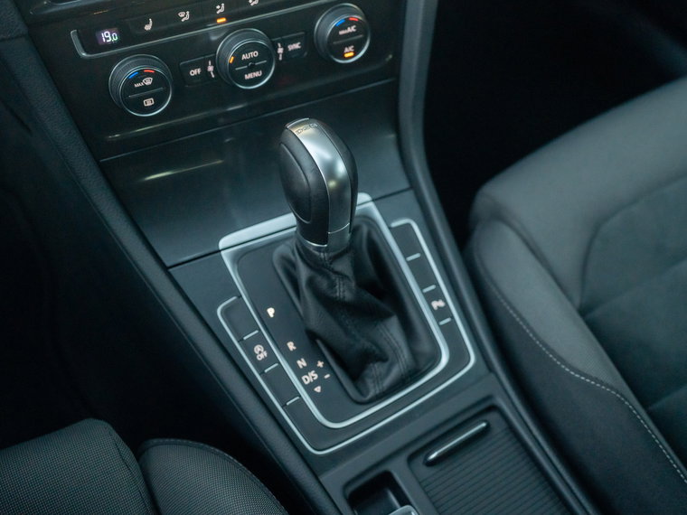 Vehicle Image 41