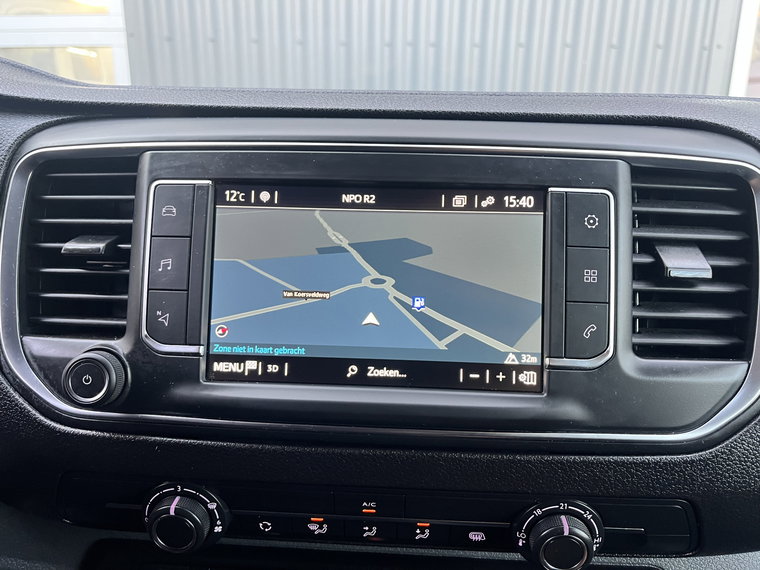 Vehicle Image 37
