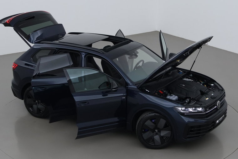 Vehicle Image 6