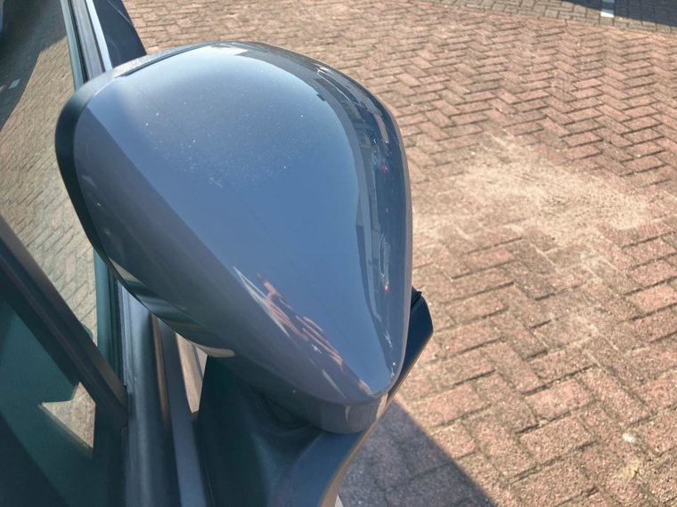 Vehicle Image 27
