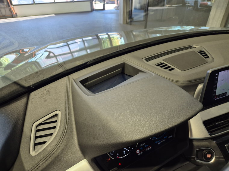 Vehicle Image 39