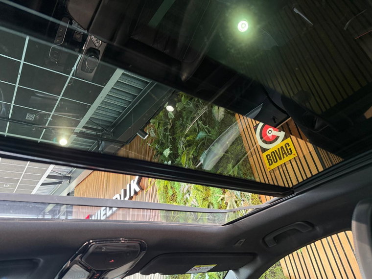 Vehicle Image 39