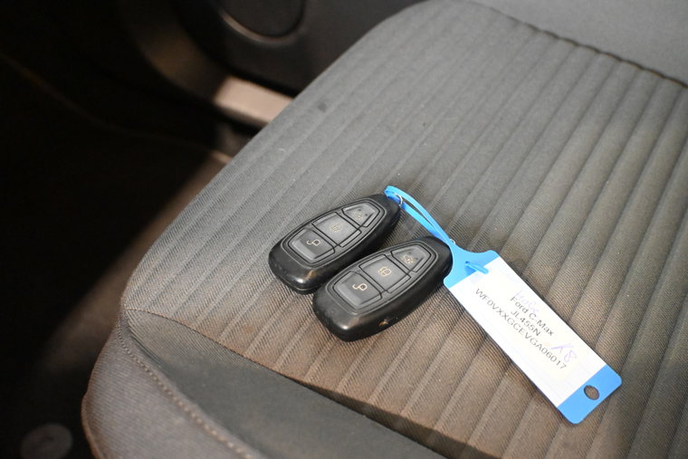Vehicle Image 26