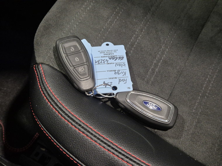Vehicle Image 35