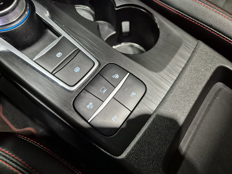 Vehicle Image 48