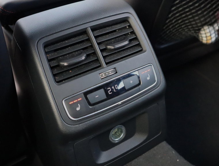 Vehicle Image 39