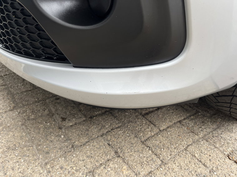 Vehicle Image 40