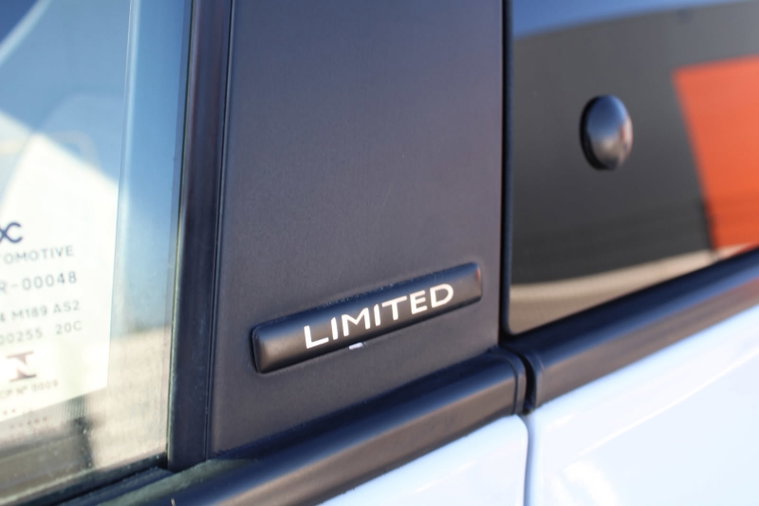 Vehicle Image 12