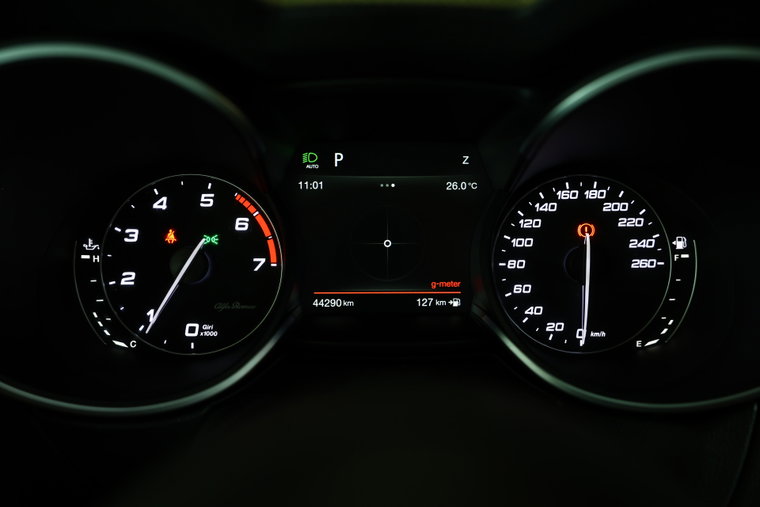 Vehicle Image 17