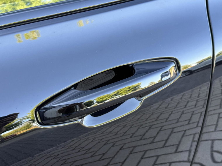 Vehicle Image 33