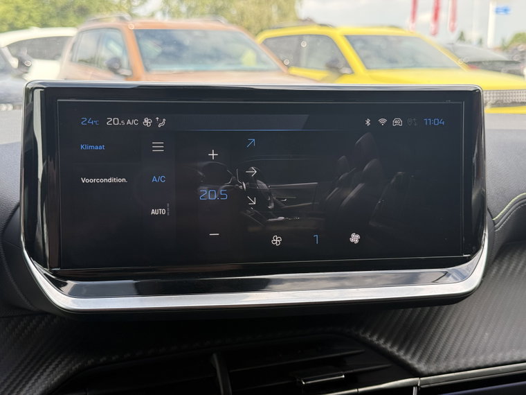 Vehicle Image 37