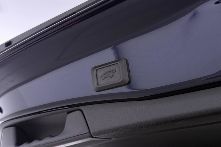 Vehicle Image 36