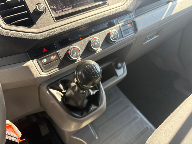Vehicle Image 28