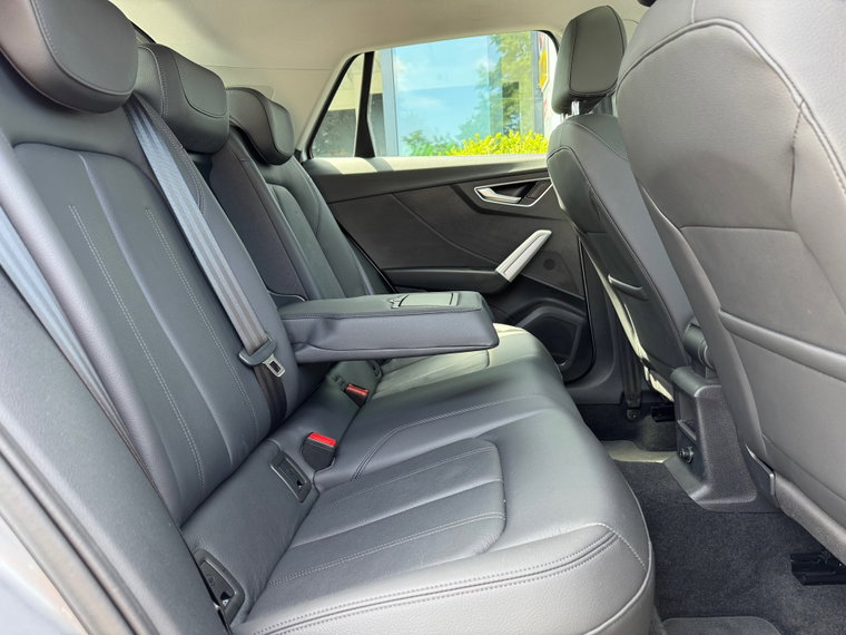 Vehicle Image 20