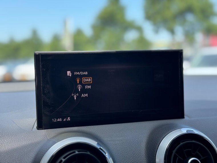 Vehicle Image 24