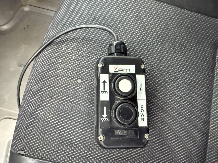 Vehicle Image 24