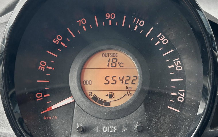 Vehicle Image 19