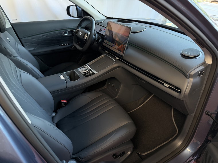 Vehicle Image 31