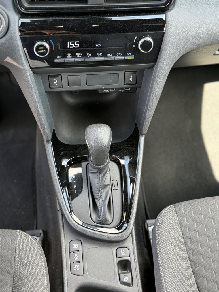 Vehicle Image 18