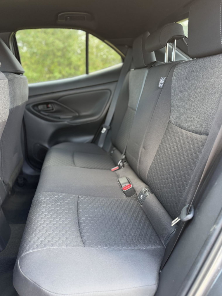 Vehicle Image 22