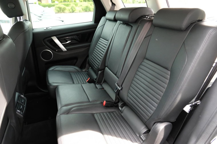 Vehicle Image 13