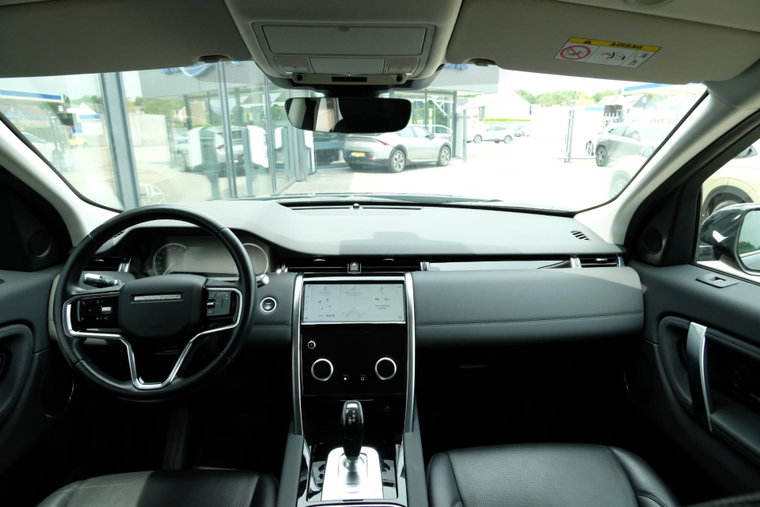 Vehicle Image 15