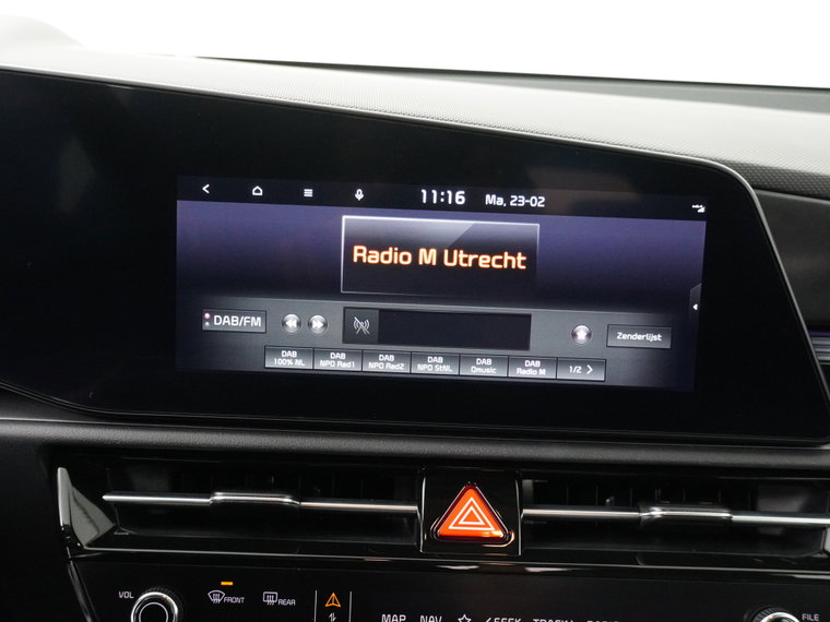 Vehicle Image 30