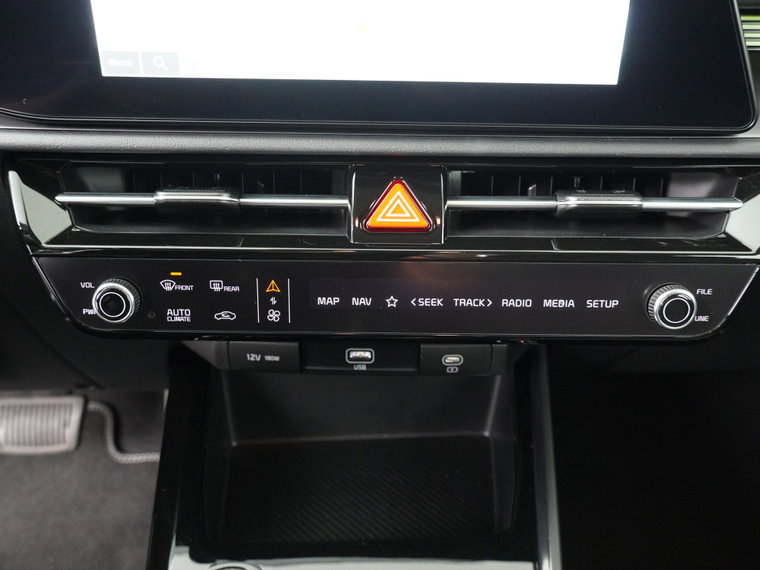 Vehicle Image 33